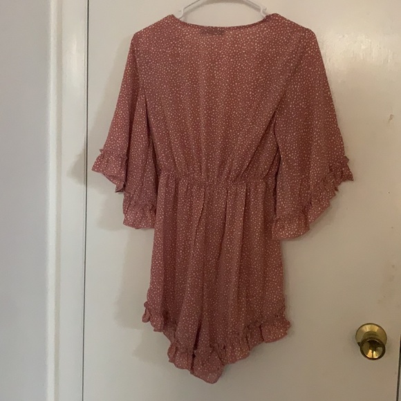 Pink romper - Picture 2 of 4